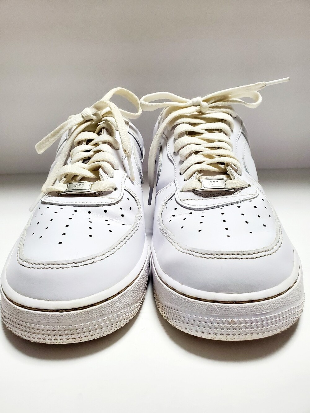 Men's Nike Air Force 1 '07 Low "Triple White" Size 10½